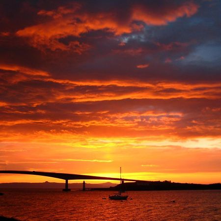 Skye Backpackers Hostel ไคลาคิน ภายนอก รูปภาพ